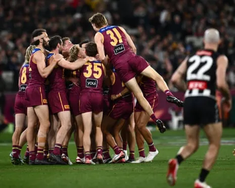 Brisbane Demolish Collingwood to Earn Championship Clash Against Geelong