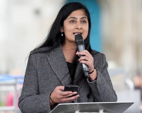 The Coventry South MP Consults Libel Lawyers Following Dispute Involving Jeremy Corbyn Over Party Finances